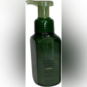 White Barn Vanilla Matcha Latte Foaming Hand Soap